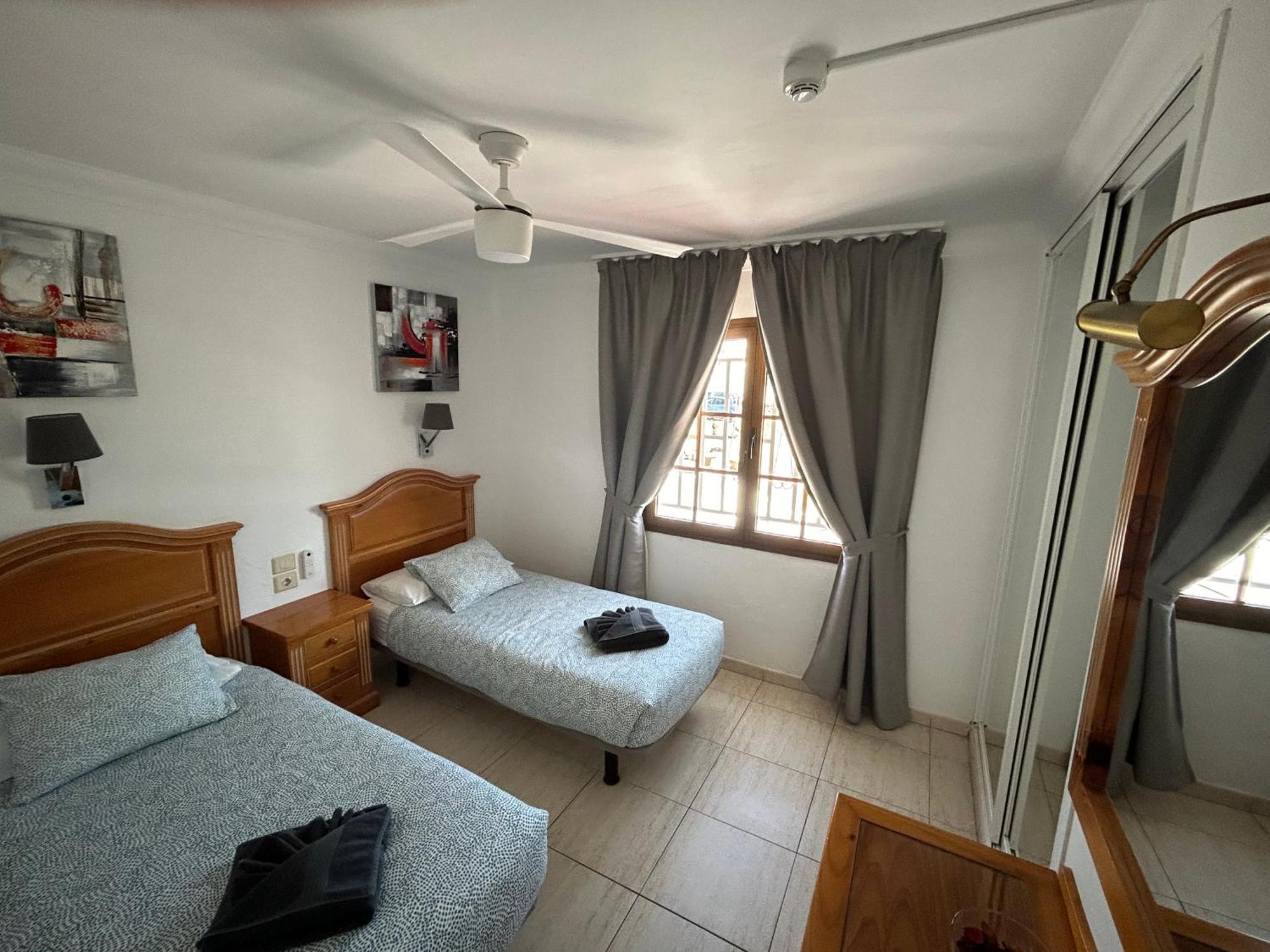 2 Bedroom 2 Bathroom Apartment Puerto del Carmen  Bagian luar foto